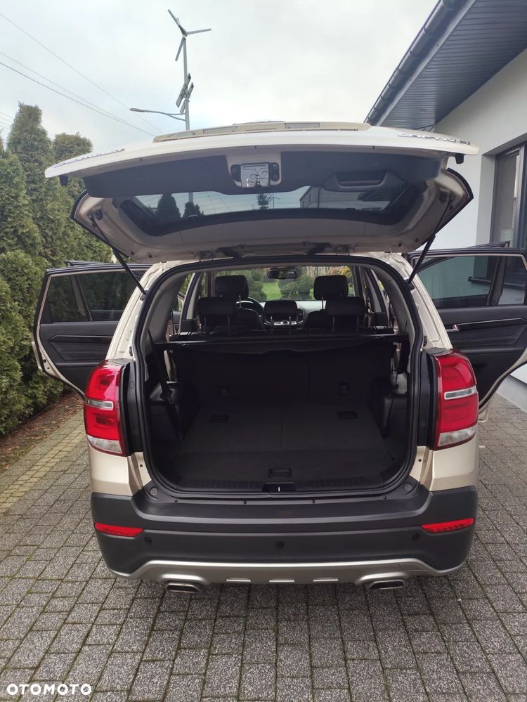 Chevrolet Captiva 2.2 D LTZ - 10