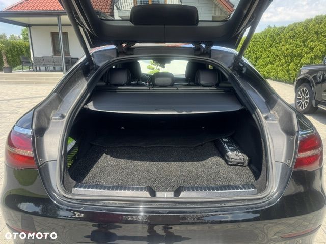 Mercedes-Benz GLC 250 d 4Matic 9G-TRONIC AMG Line - 26