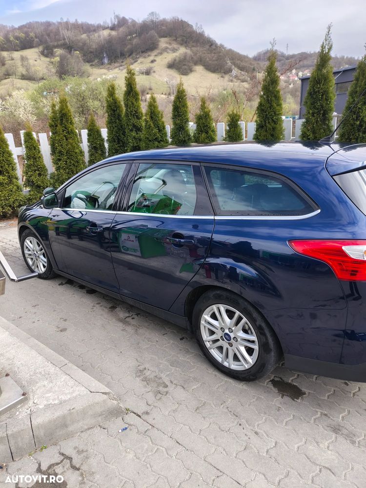 Ford Focus 1.6 TDCi DPF Start-Stopp-System Titanium - 5