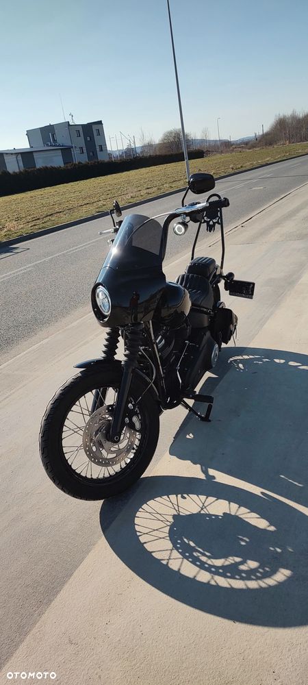 Harley-Davidson Softail Street Bob - 2