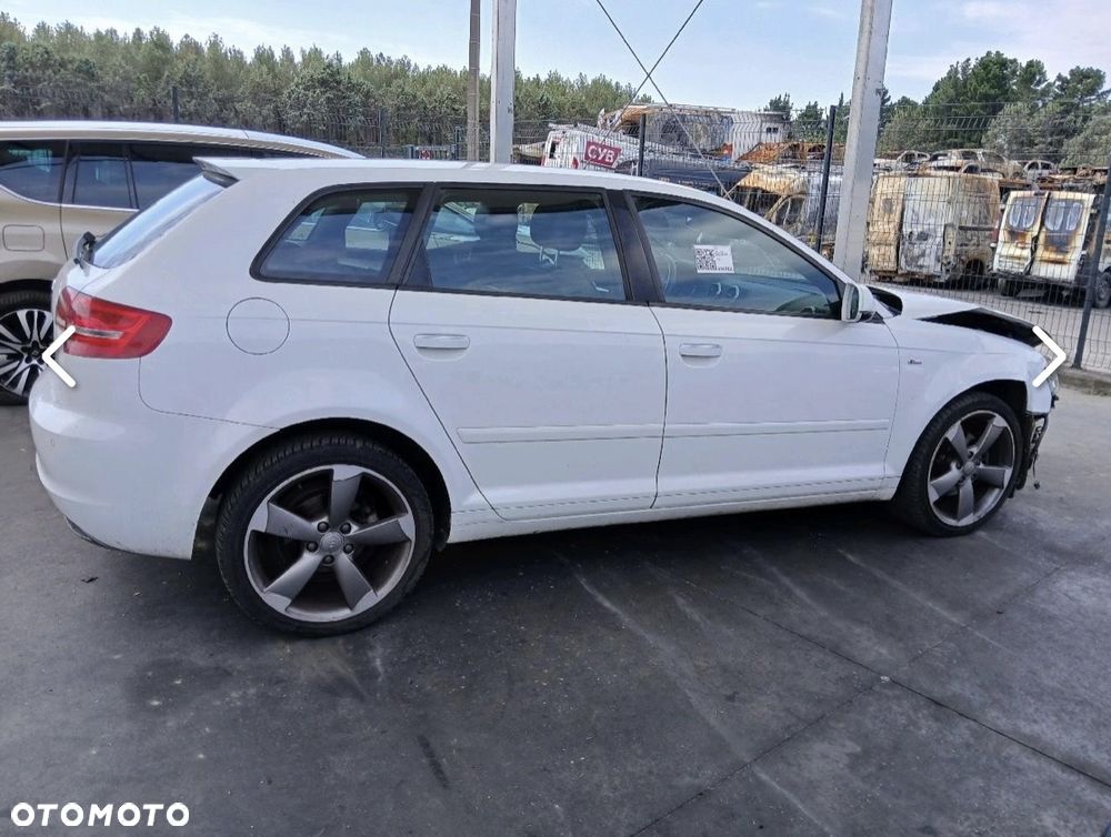 Audi A3 Sportback 2.0 TDI DPF S tronic S line Sportpaket - 7