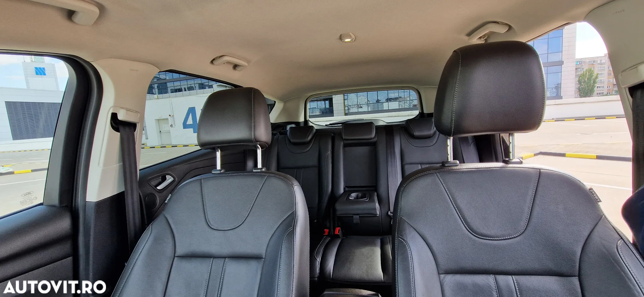 Ford Kuga 2.0 TDCi 4WD Powershift Titanium - 19