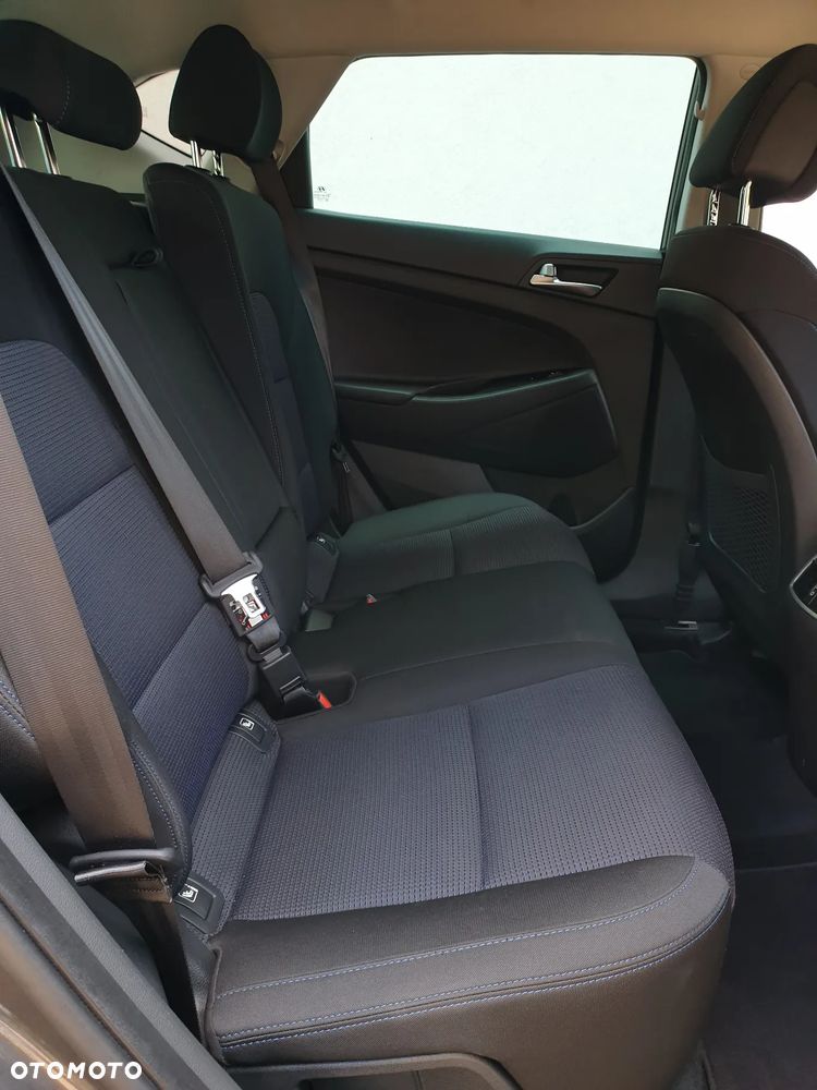 Hyundai Tucson 1.6 GDi Comfort 2WD - 37