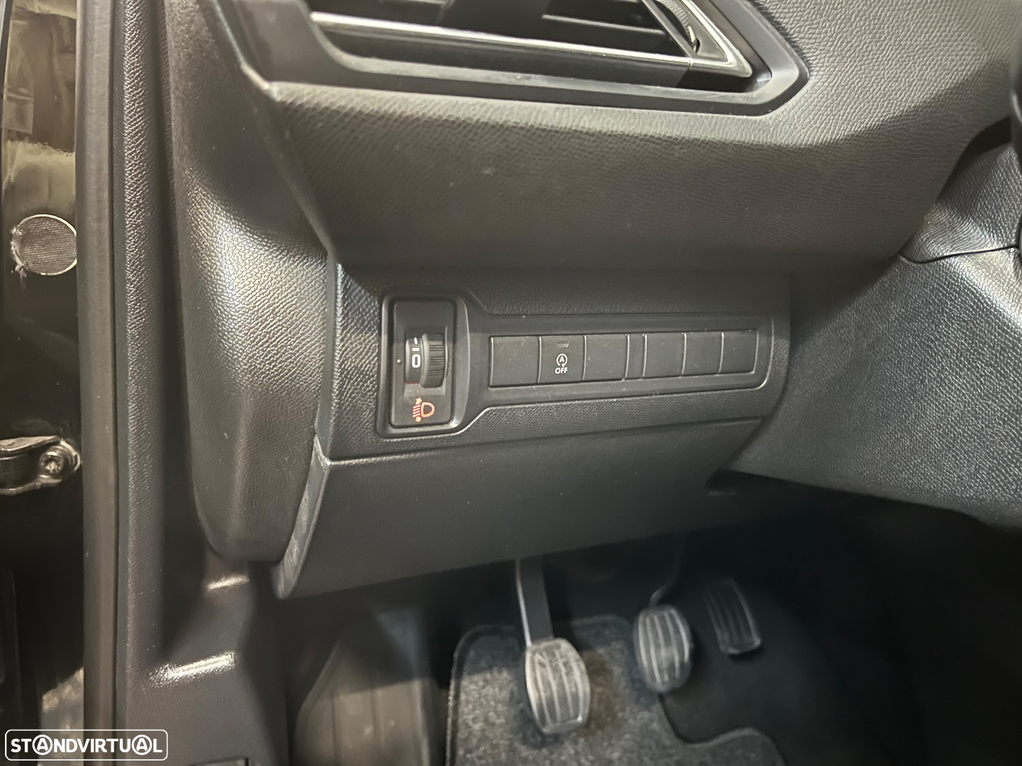 Peugeot 308 SW 1.6 BlueHDi Active - 30