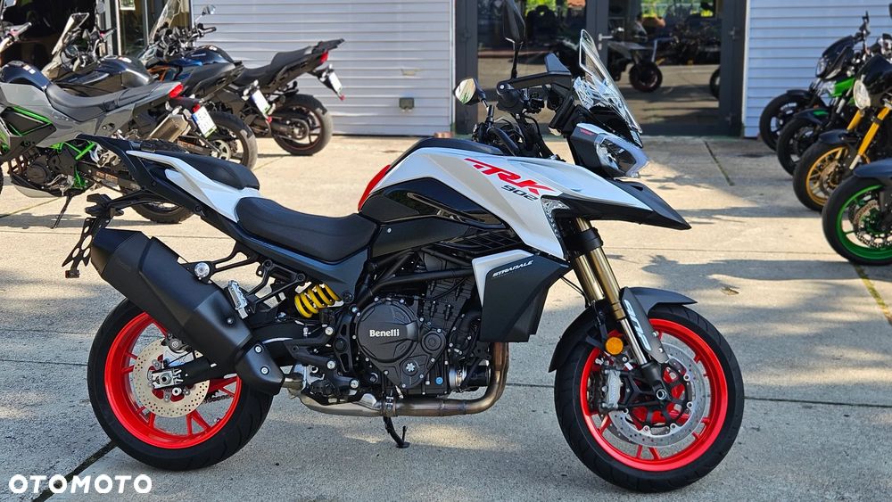Benelli TRK 902 Xplorer - 1