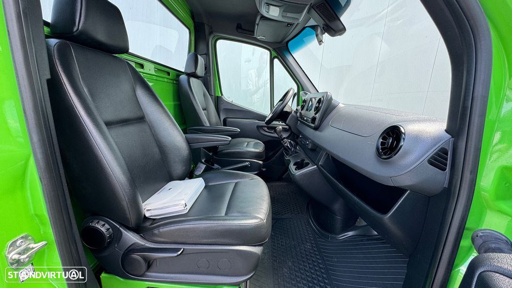 Mercedes-Benz Sprinter 211 CDI - 23