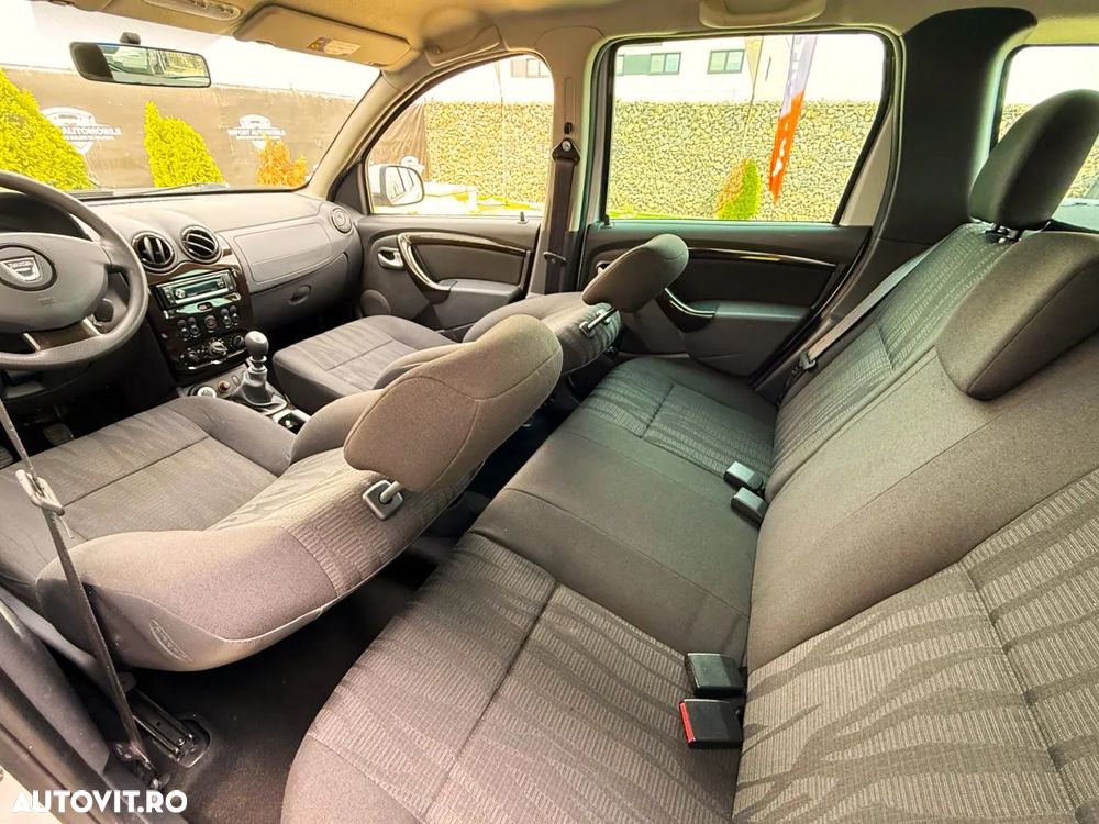 Dacia Duster 1.6 16V 4x4 Ambiance - 23