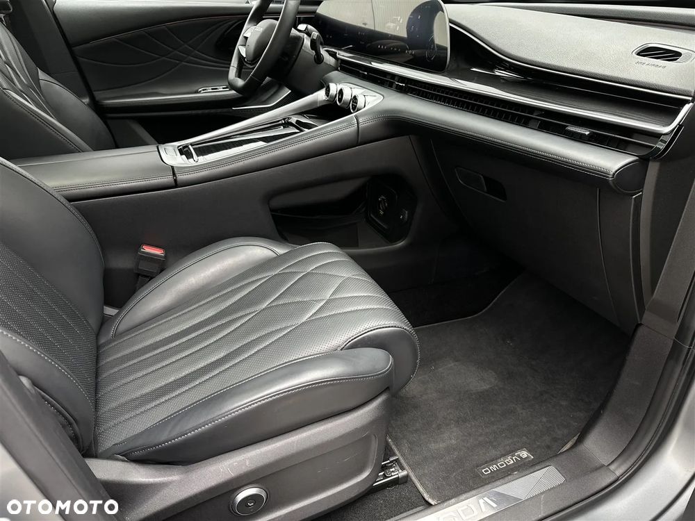 Omoda 9 1.5 Super Hybrid Exclusive AWD - 8