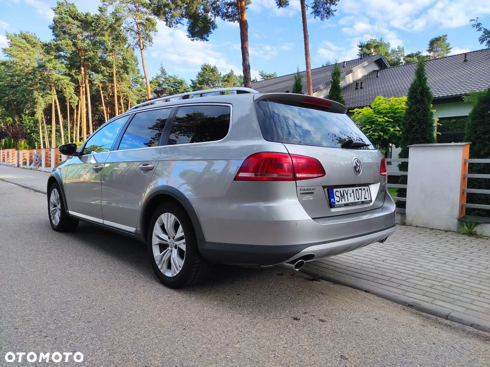 Volkswagen Passat 2.0 TDI BMT 4Mot Highline DSG - 3