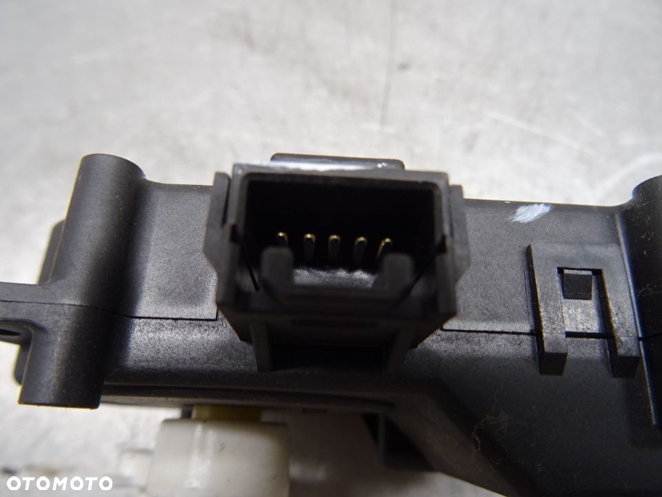 MITSUBISHI COLT VI 04-07 1.5 DiD SILNICZEK NAGRZEWNICY AE0637008860 - 3