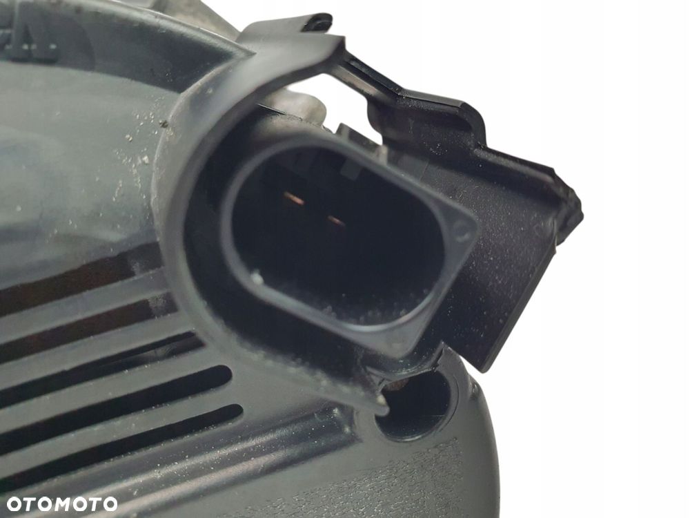 ALTERNATOR VW Golf V Plus Audi A3 II 8P 1.6 FSI Valeo 03C903023 110A - 8