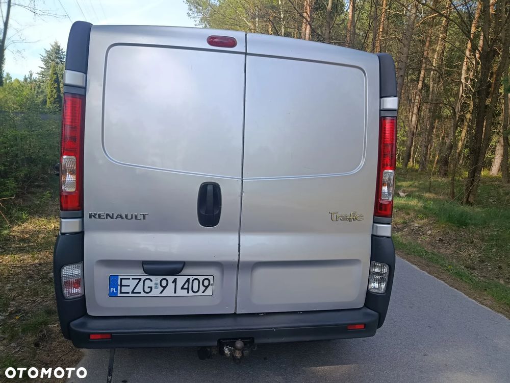 Renault Trafic - 8