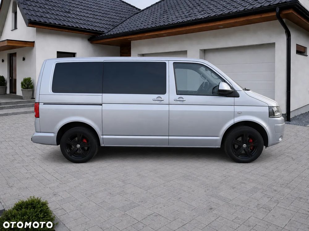 Volkswagen Multivan - 7