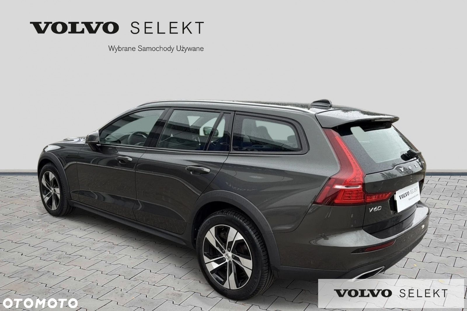 Volvo V60 Cross Country - 7