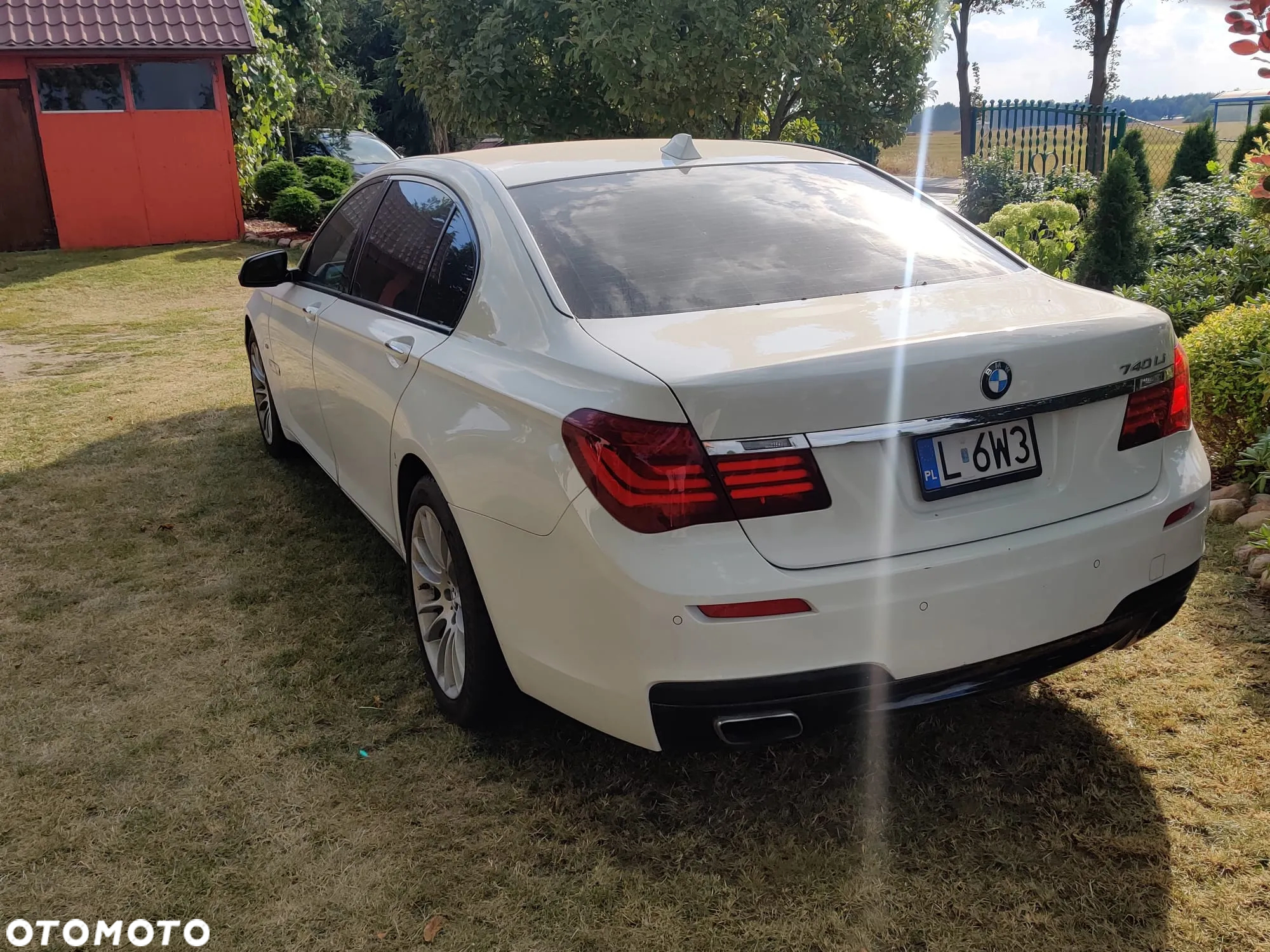 BMW Seria 7 740Li Edition Exclusive - 26
