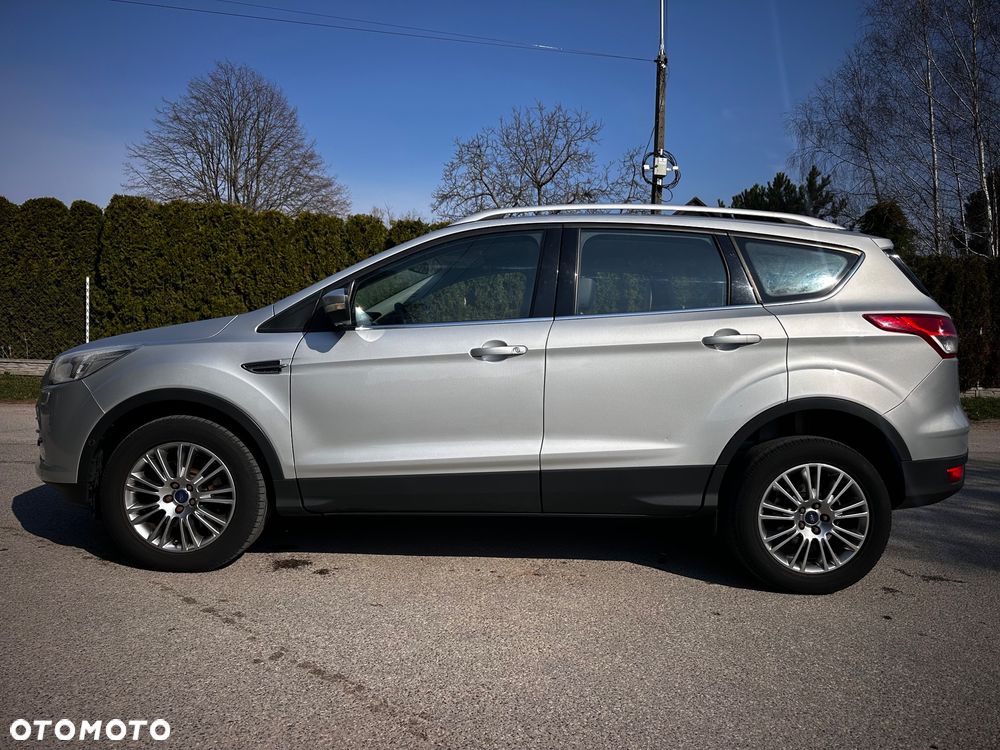 Ford Kuga 2.0 TDCi 4x4 Titanium - 6