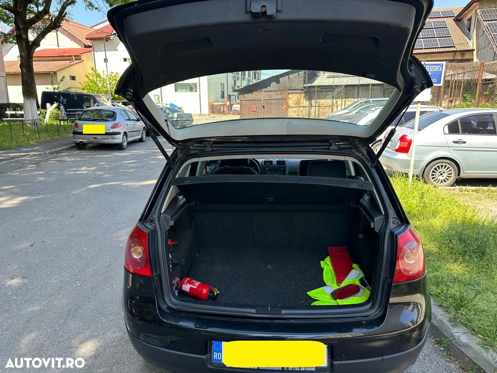 Volkswagen Golf 1.4 - 9