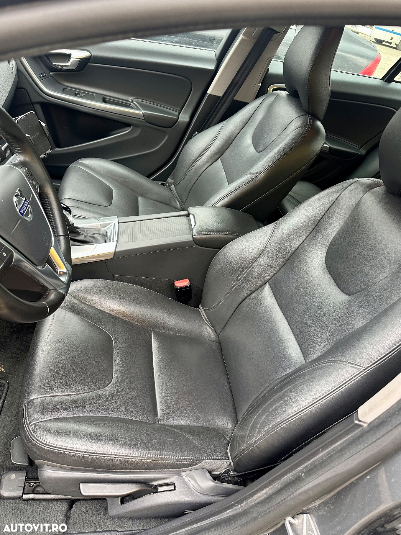 Volvo S60 T3 Powershift Kinetic - 11
