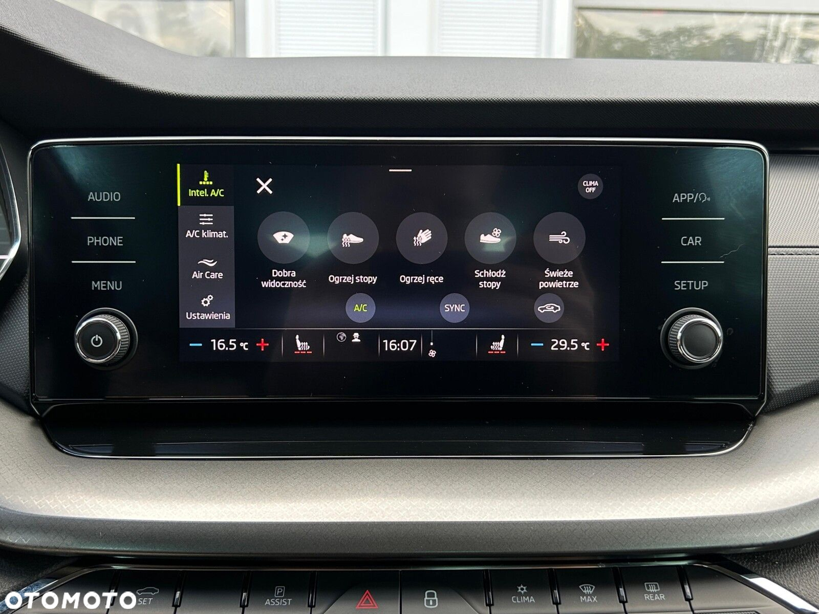 Skoda Octavia 1.5 TSI ACT Ambition - 34