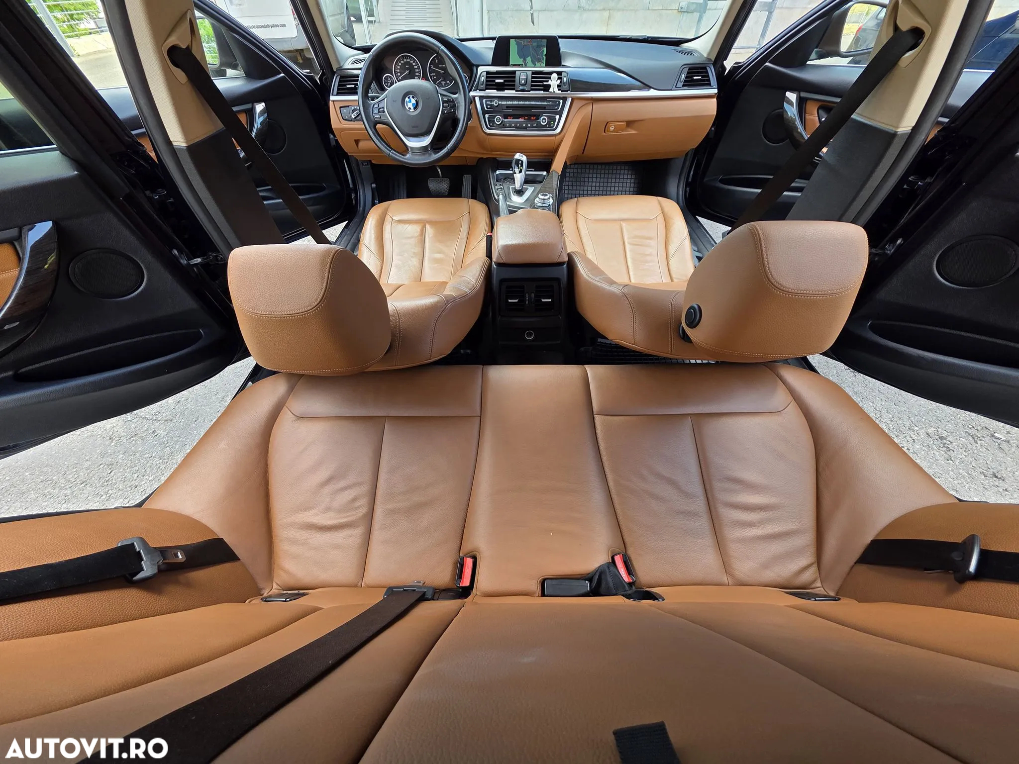 BMW Seria 3 320d Touring Aut. Luxury Line - 8