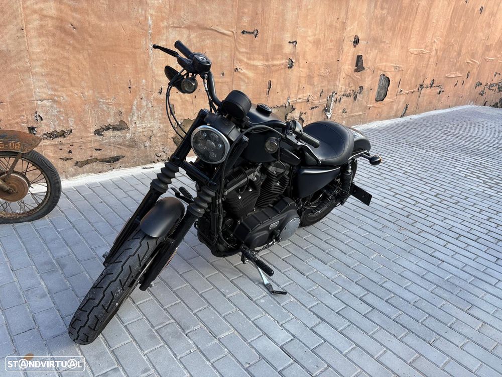 Harley-Davidson Sportster - 2