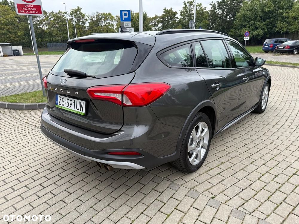 Ford Focus 1.0 EcoBoost Active - 18