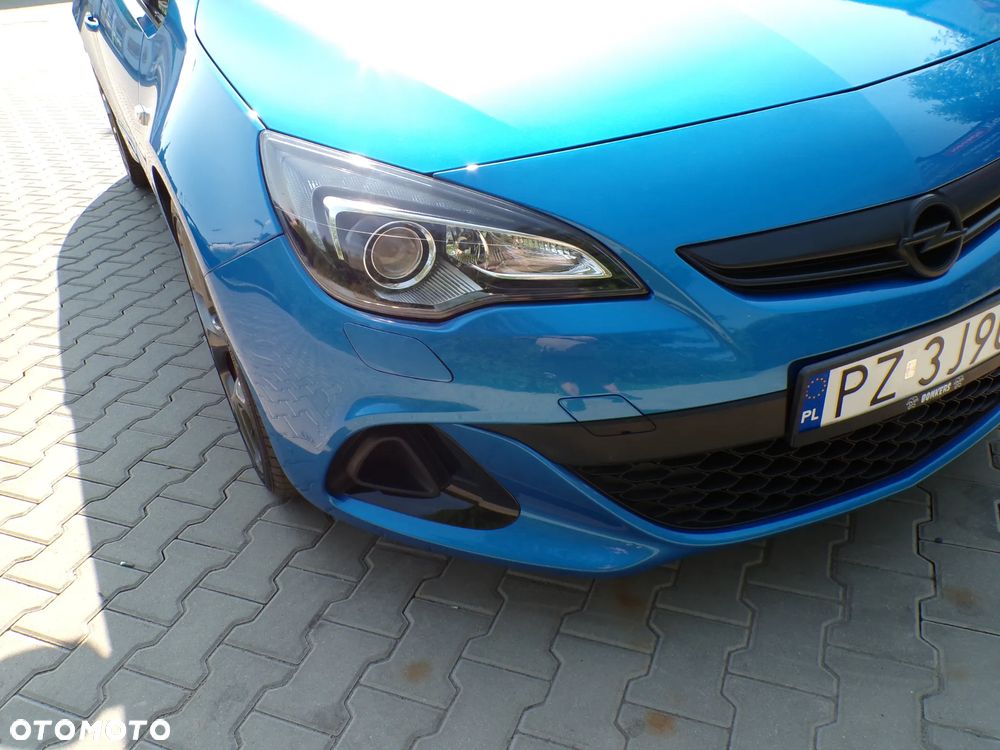 Opel Astra OPC - 4