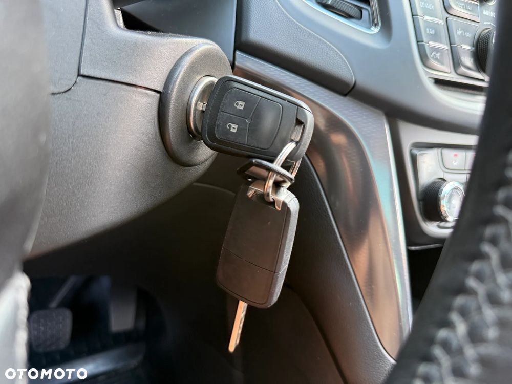 Opel Zafira Tourer 2.0 CDTI Innovation - 24