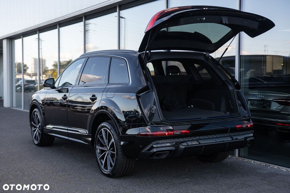 Audi Q7 - 9