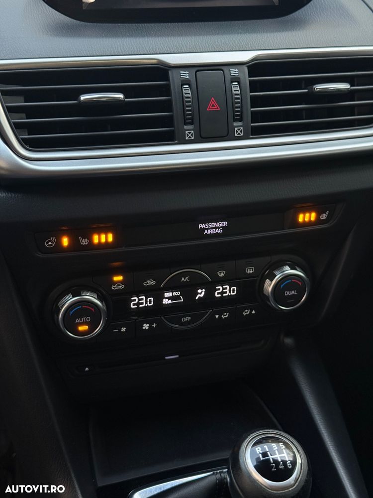Mazda 3 - 20