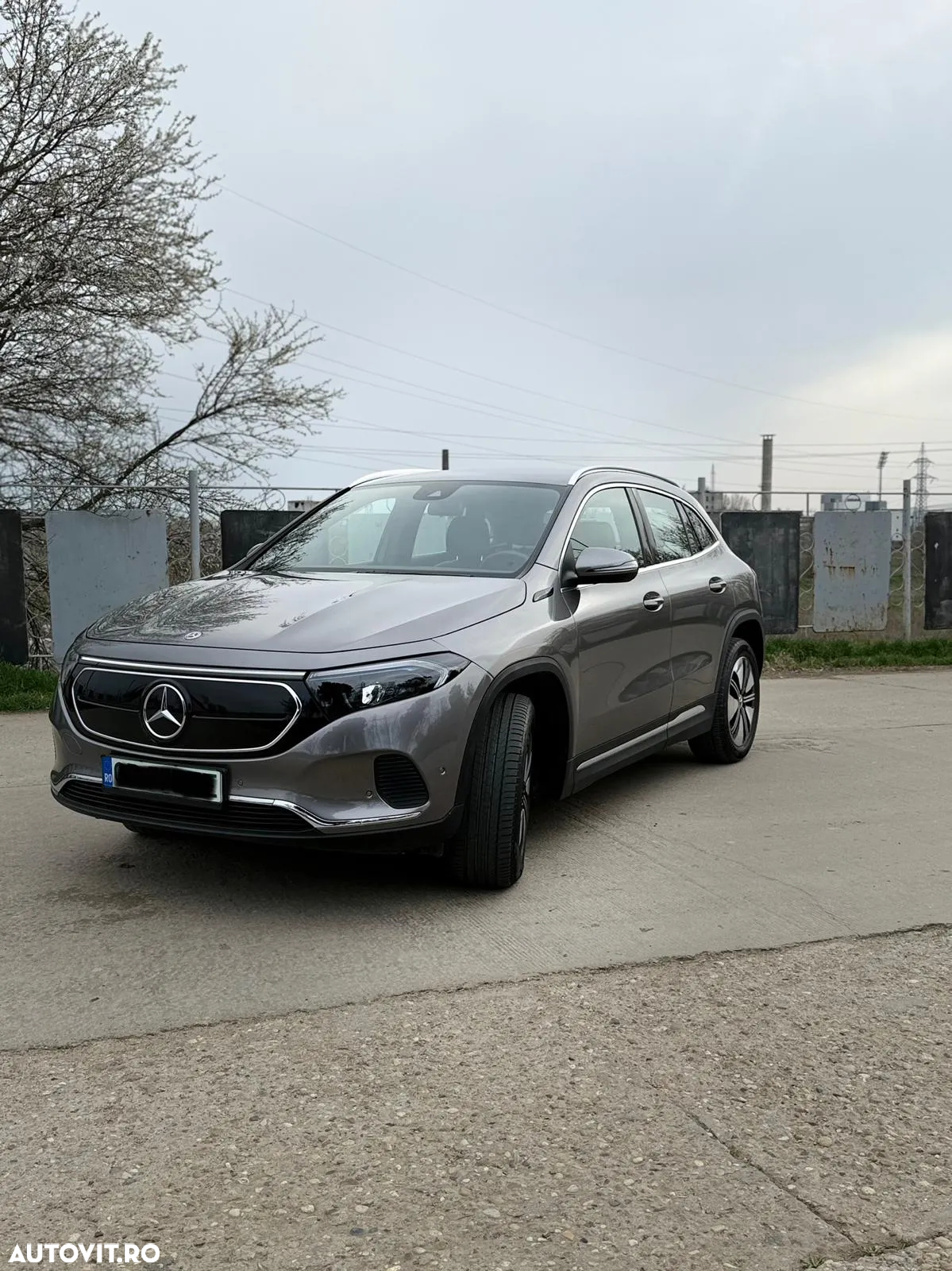 Mercedes-Benz EQA 250 - 2