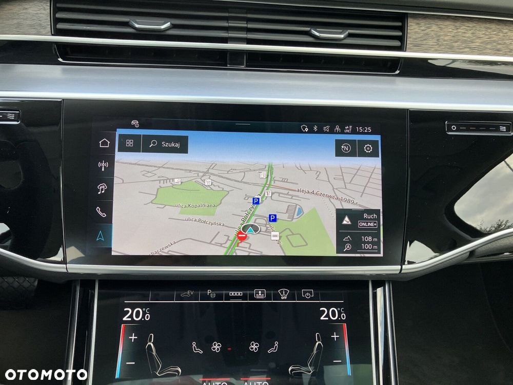 Audi A8 - 30
