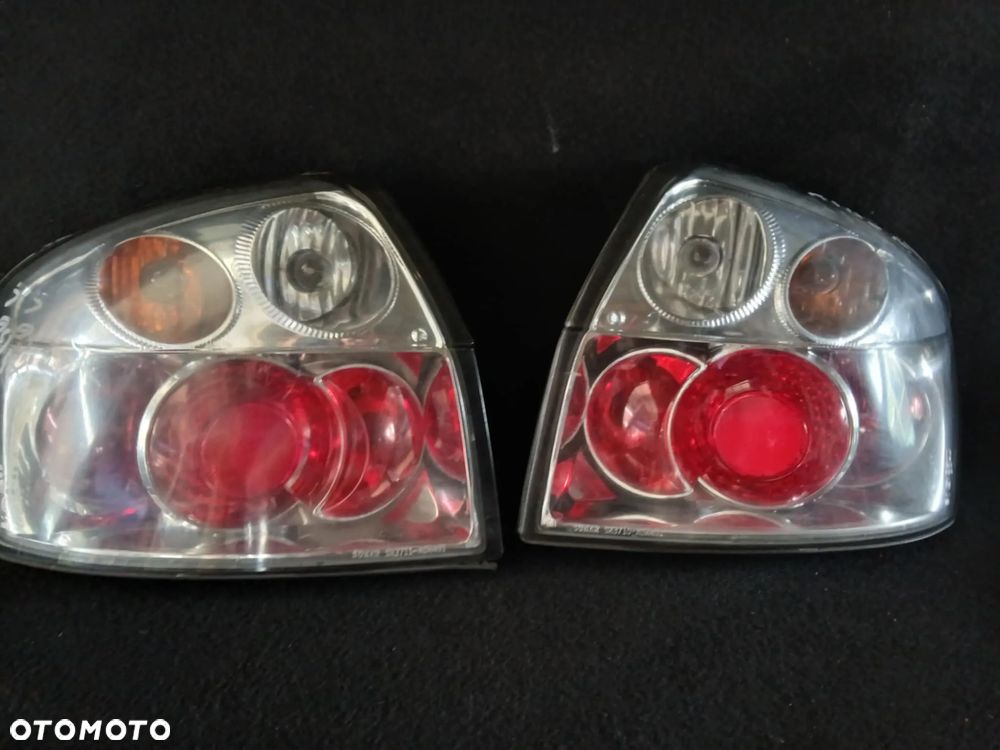 Audi A4 B6 Sedan lampa tylna lewa, prawa - 1