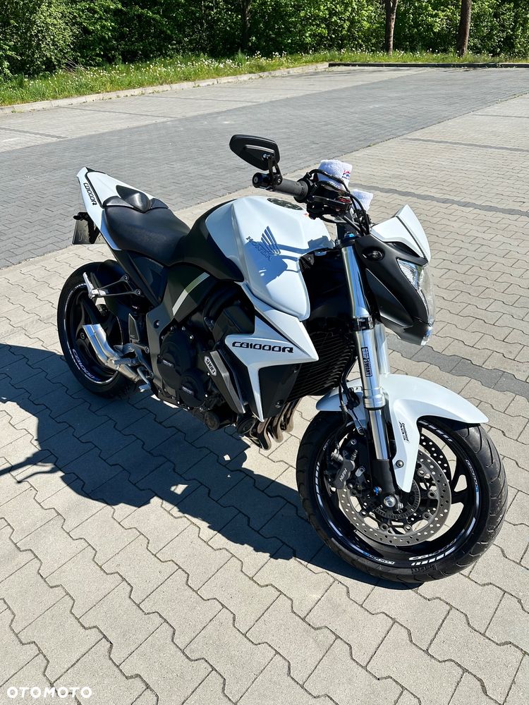 Honda CB - 1