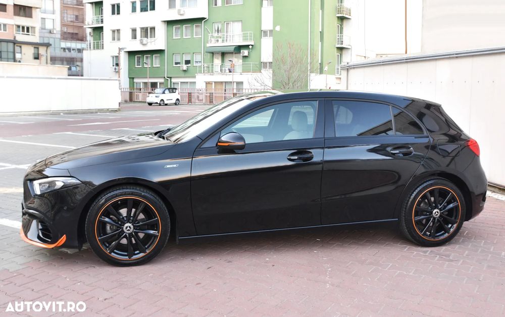 Mercedes-Benz A 180 d 7G-DCT AMG Line - 23