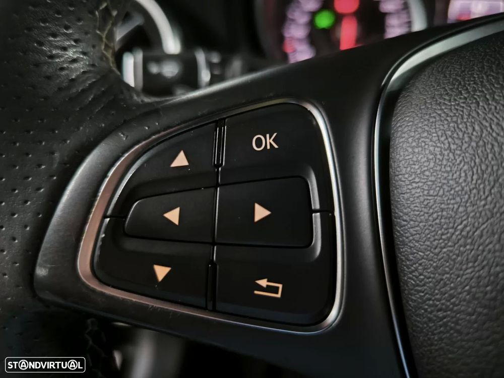 Mercedes-Benz A 180 d Urban - 29