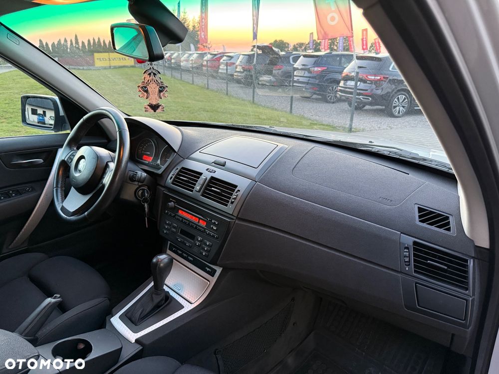 BMW X3 2.5i - 20