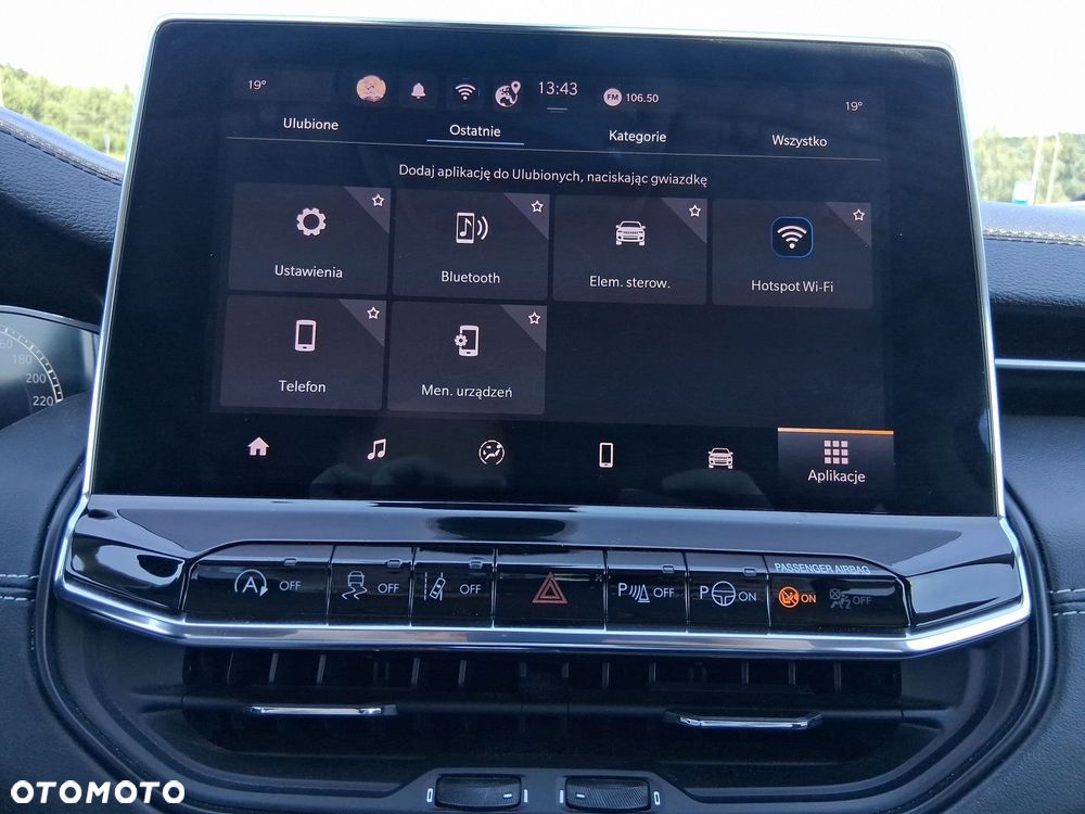 Jeep Compass - 25