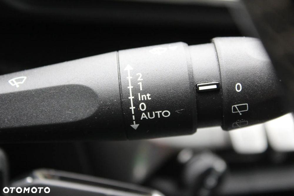 Peugeot 3008 BlueHDi 120 Stop & Start Allure - 24