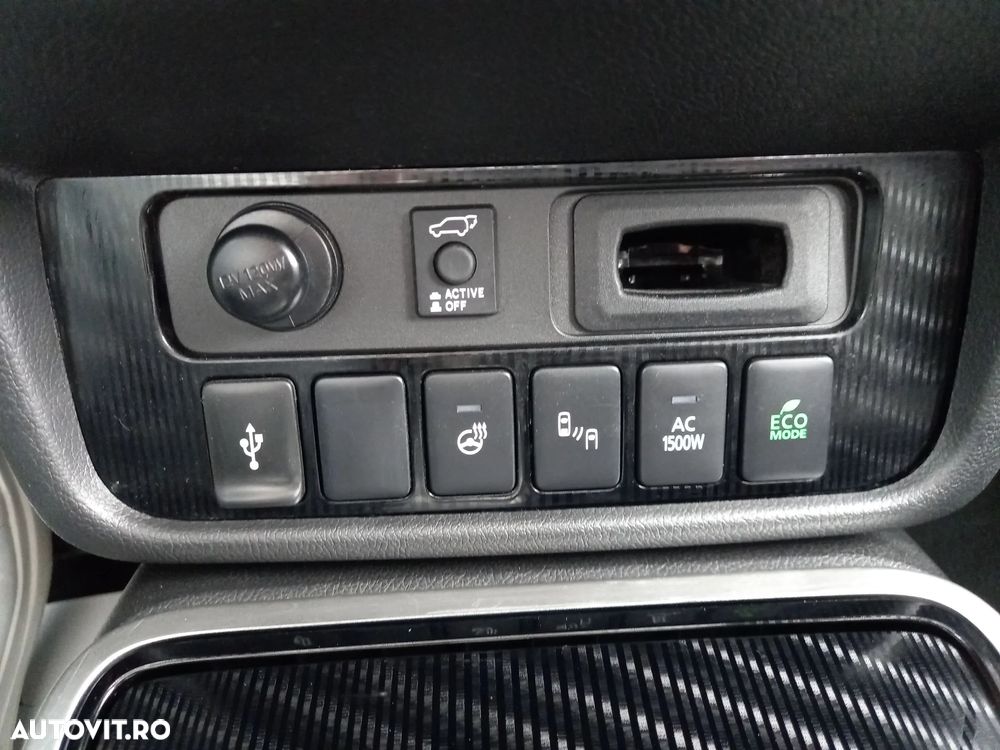 Mitsubishi Outlander 2.4 4WD - 24