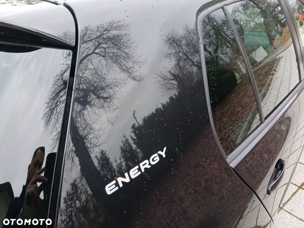 Volkswagen Golf - 18