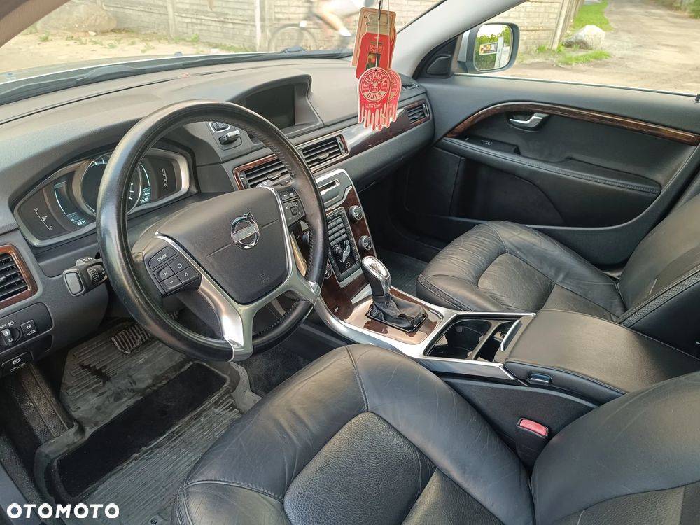 Volvo XC 70 T6 AWD Geartronic Momentum - 13