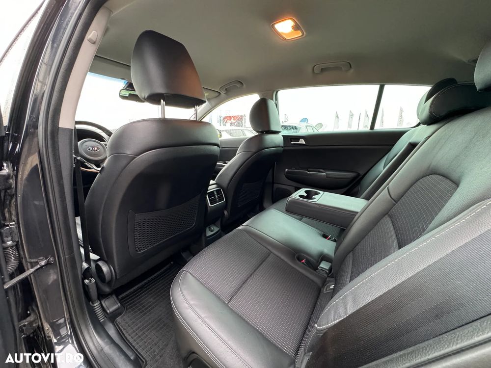 Kia Sportage 1.6 T-GDI 6MT 4x4 Classic - 27