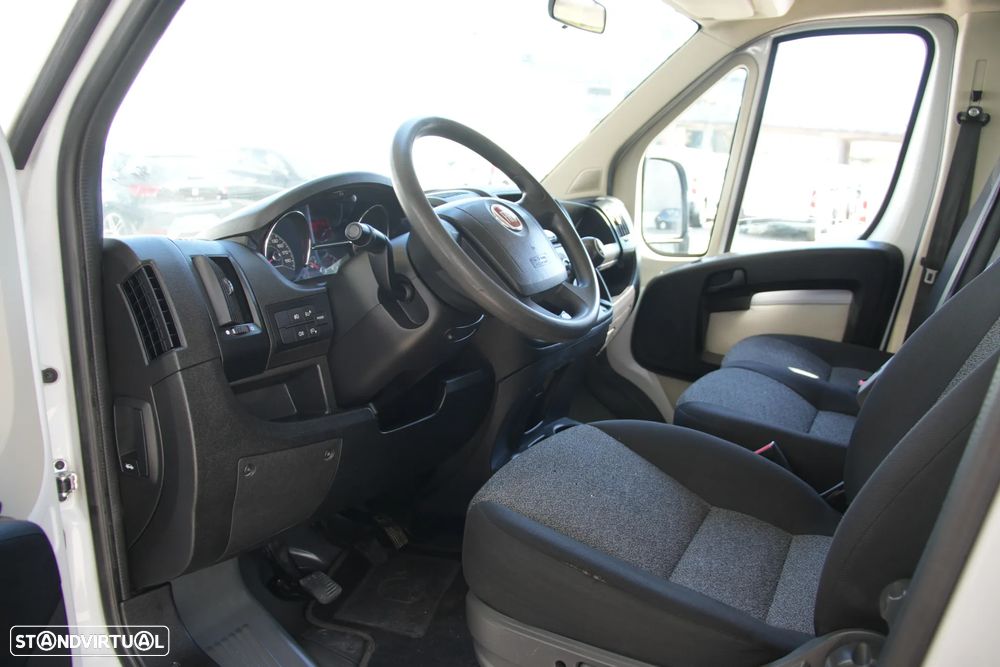 Fiat Ducato 7Lugares 2.3Multijet 131cv - 6