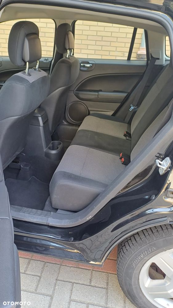 Dodge Caliber 2.0 SXT - 18