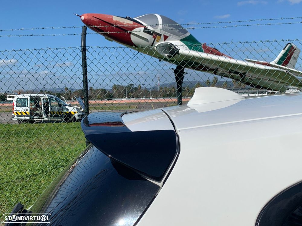 BMW 120 d Pack M - 10