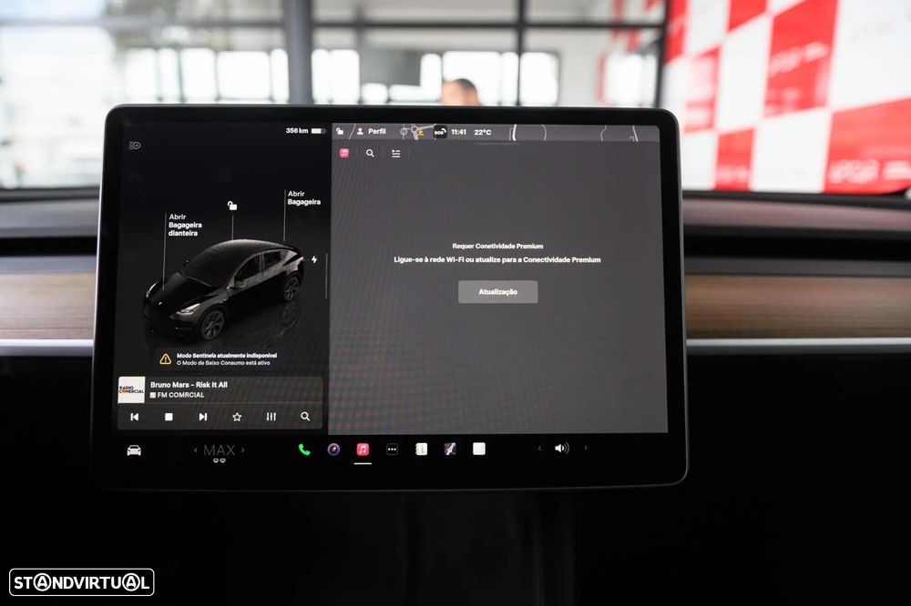 Tesla Model Y Long Range RWD - 38