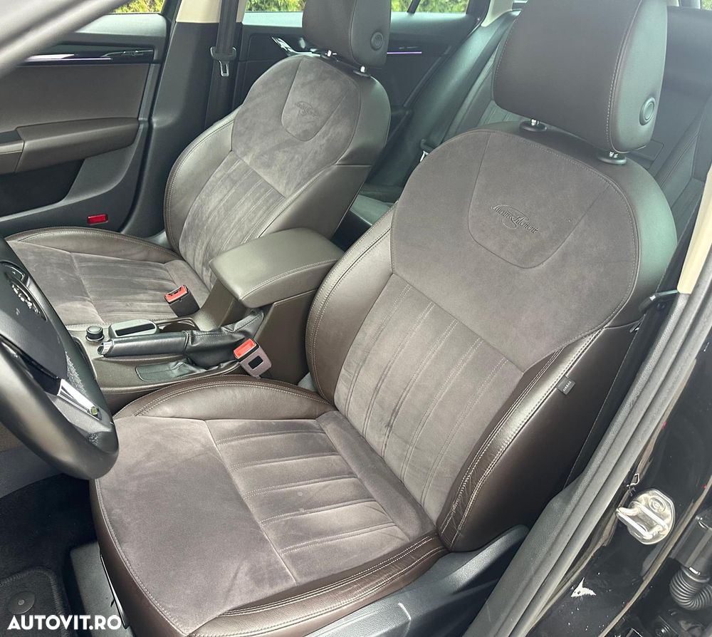 Skoda Octavia 2.0 TDI DSG Style - 12