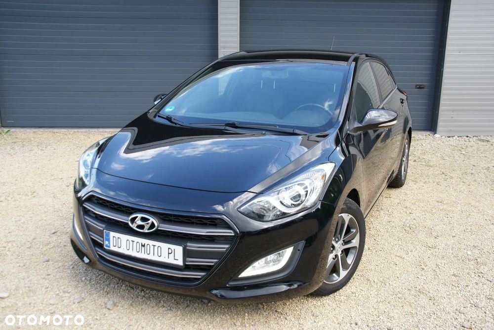 Hyundai i30 1.4 Passion - 2