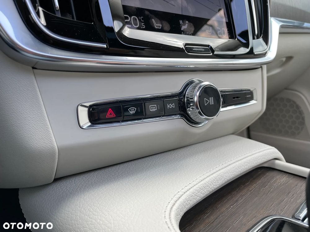 Volvo V90 Cross Country B5 D AWD Pro - 38